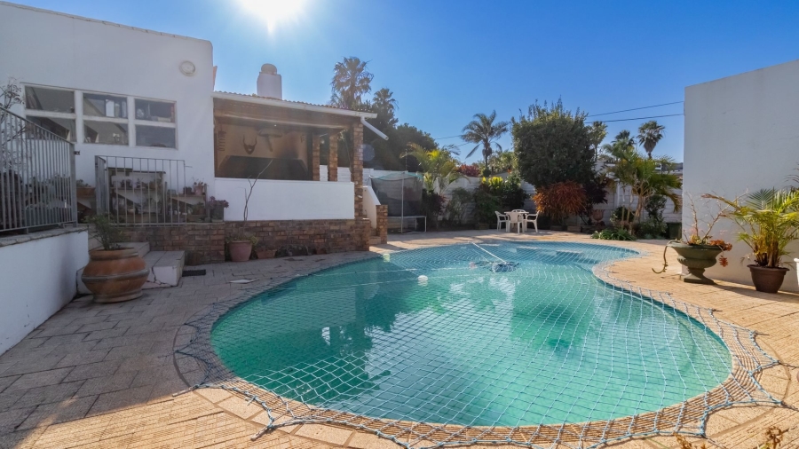 3 Bedroom Property for Sale in Nahoon Valley Park Eastern Cape